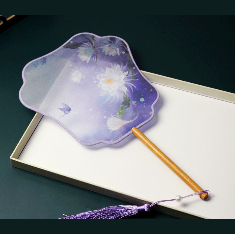 花の刺繍が施された丸いハンドファン,中国の宮殿の花柄のシルク - Wedding Supply List のレビューと価格